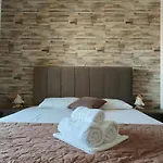 Pavlina Appartement Olympiada
